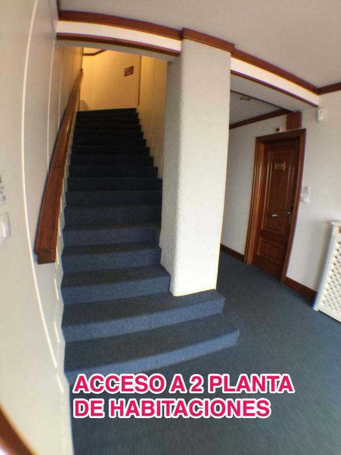 Hostal Vista Alegre カストロ・ウルディアレス エクステリア 写真